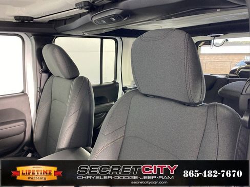 New 2026 Jeep Wrangler Unlimited Sport image 10