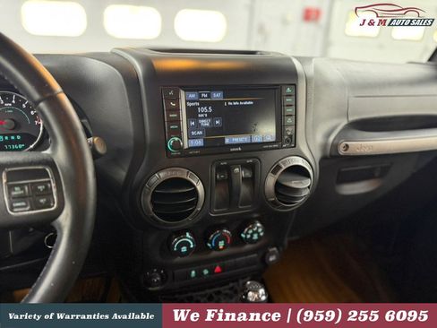 Used 2015 Jeep Wrangler Sport w/ Quick Order Package 24S AWD/4WD image 17