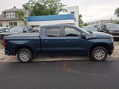 Used 2021 Chevrolet Silverado 1500 RST AWD/4WD image 9