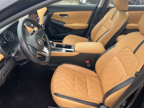 Certified 2022 Nissan Sentra SV w/ SV Premium Package image 4