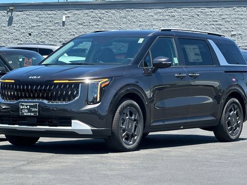 New 2026 Kia Carnival EX FWD image 8