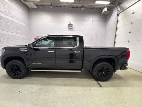 Used 2021 GMC Sierra 1500 Denali w/ Denali Carbonpro Edition AWD/4WD image 7