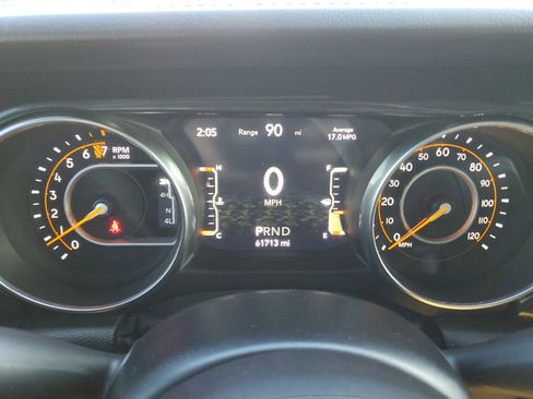 Used 2021 Jeep Wrangler Unlimited Sahara image 18