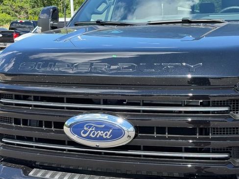 New 2026 Ford F250 Platinum AWD/4WD image 5