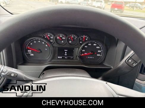 New 2026 Chevrolet Silverado 1500 Custom RWD image 15