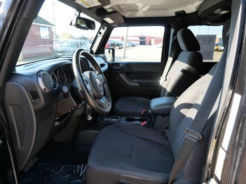 Used 2013 Jeep Wrangler Unlimited Sport AWD/4WD image 14