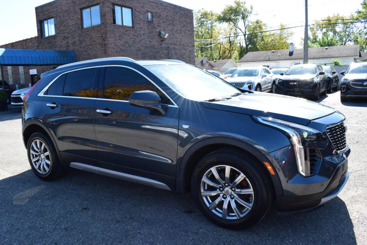 Used 2019 Cadillac XT4 Premium Luxury w/ Driver Awareness Package FWD image 4