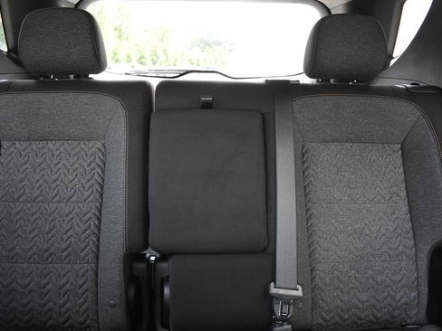 Used 2023 Chevrolet Equinox LT AWD/4WD image 19