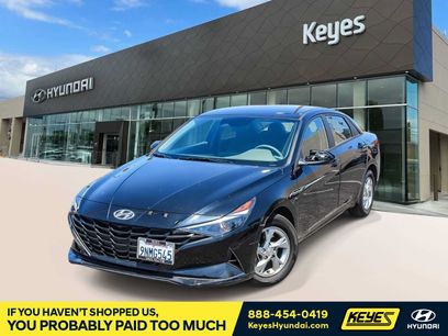 Used 2023 Hyundai Elantra SE