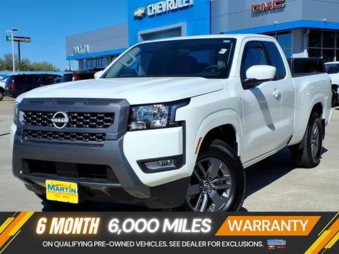 Used 2025 Nissan Frontier SV w/ SV Convenience Package image 1