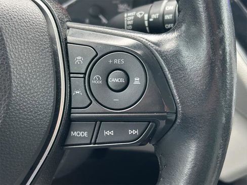 Certified 2023 Toyota Corolla Cross LE FWD image 36