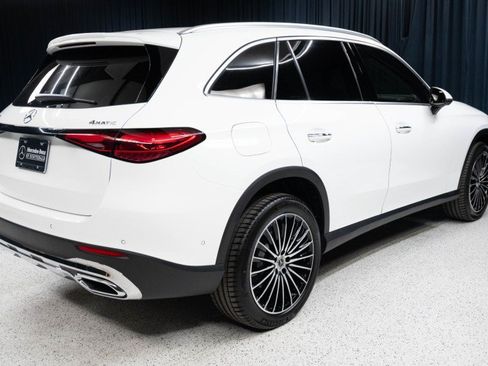 New 2027 Mercedes-Benz GLC 300 4MATIC image 5