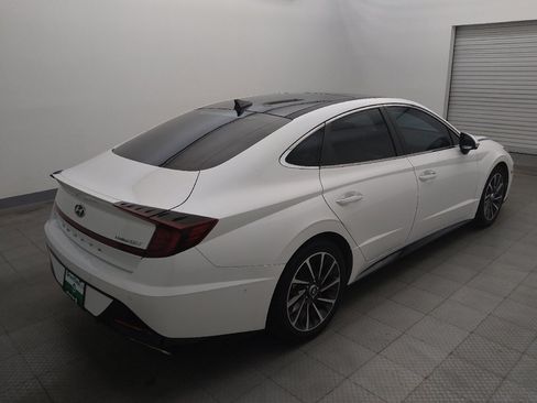 Used 2022 Hyundai Sonata Limited w/ Cargo Package FWD image 9
