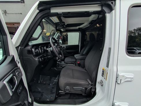 Certified 2023 Jeep Wrangler Sport image 12