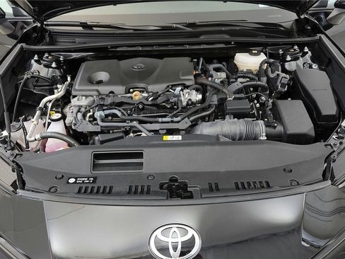 Certified 2025 Toyota Camry LE FWD image 15