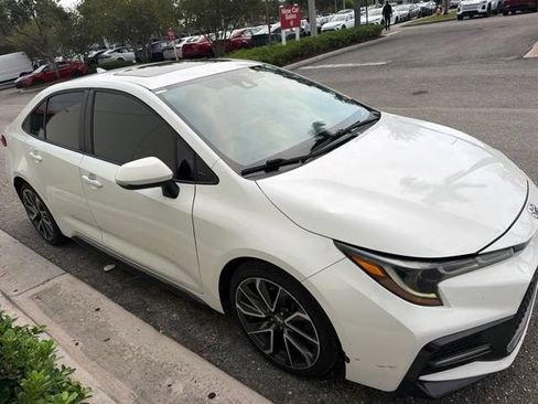 Used 2020 Toyota Corolla SE w/ SE Premium Package FWD image 14