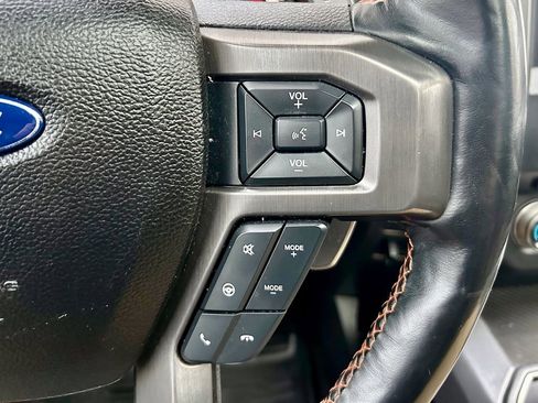 Certified 2018 Ford F150 Raptor w/ Equipment Group 802A Luxury image 23