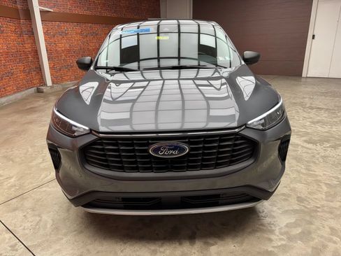 Certified 2023 Ford Escape Active FWD image 6