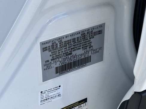 New 2026 Nissan Kicks SR w/ SR Premium Package FWD image 20