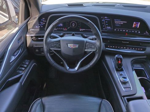 Used 2023 Cadillac Escalade Sport image 16