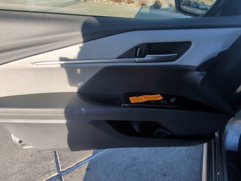 New 2026 Toyota Camry SE w/ Convenience Package FWD image 9