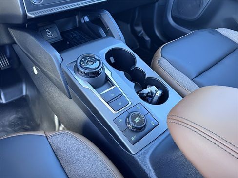 New 2025 Ford Bronco Sport Outer Banks w/ Sasquatch Outer Banks Package image 38