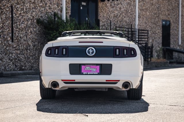 Used 2013 Ford Mustang Premium RWD image 16