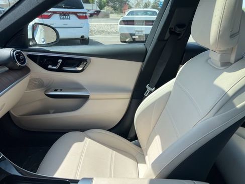 Used 2023 Mercedes-Benz C 300 Sedan image 7