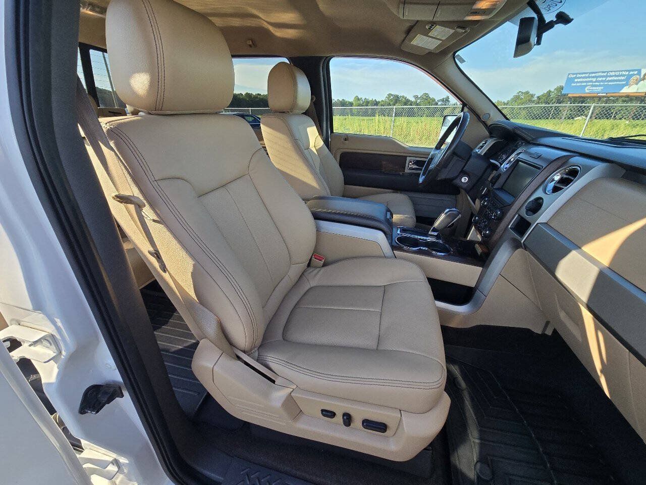 Used 2014 Ford F150 Lariat w/ Equipment Group 501A Mid AWD/4WD image 7