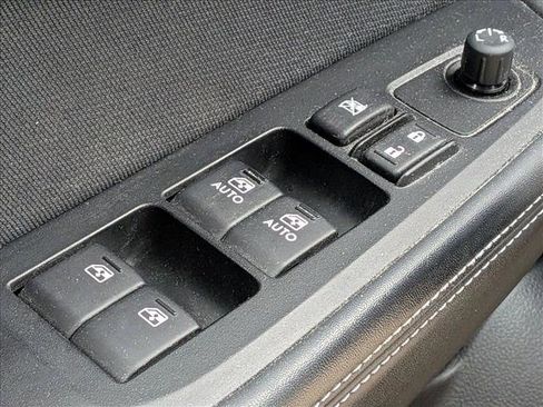 Used 2015 Subaru Outback 2.5i Premium image 15