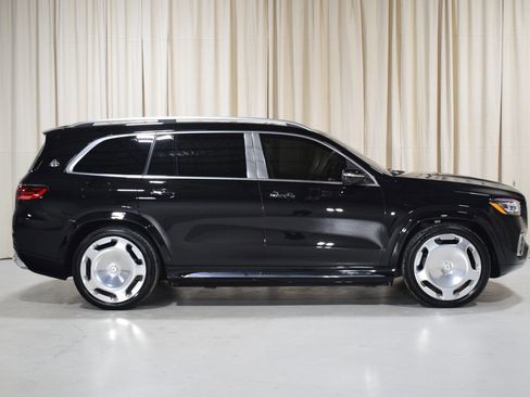 Used 2025 Mercedes-Benz Maybach GLS 600 4MATIC image 15
