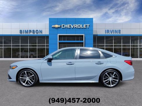Used 2024 Honda Civic Touring image 5