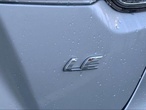 Used 2024 Toyota Corolla LE FWD image 10
