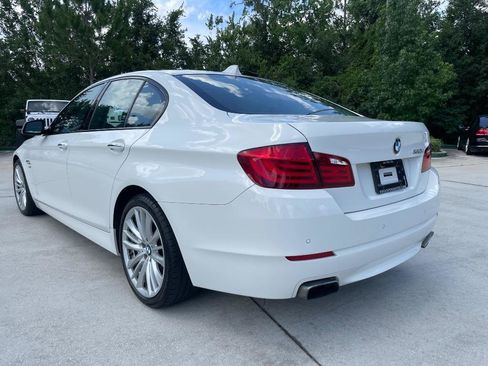 Used 2011 BMW 550i xDrive Sedan AWD/4WD image 5