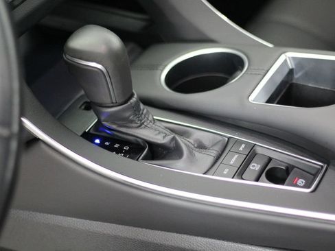 Used 2019 Toyota Avalon XSE w/ All Weather Liner Package FWD image 30