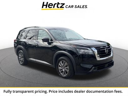Used 2025 Nissan Pathfinder SV