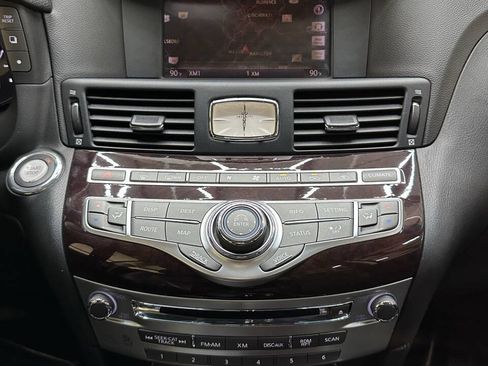 Used 2013 INFINITI M35 w/ Premium Pkg RWD image 28