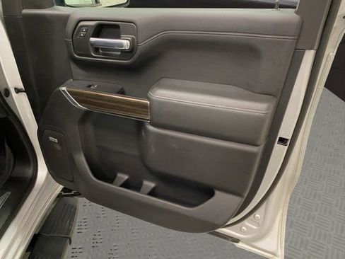 Used 2021 Chevrolet Silverado 1500 RST w/ Convenience Package II AWD/4WD image 21