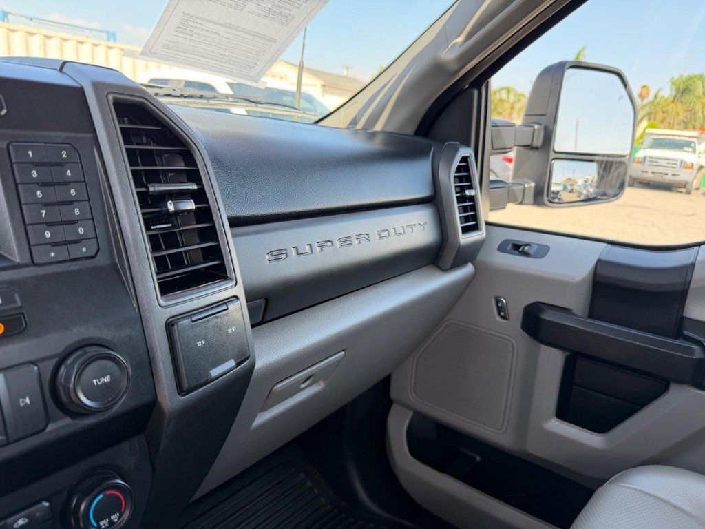 Used 2021 Ford F250 XL w/ Power Equipment Group RWD image 33