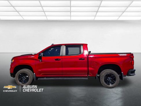 Used 2022 Chevrolet Silverado 1500 LT Trail Boss w/ Protection Package AWD/4WD image 3