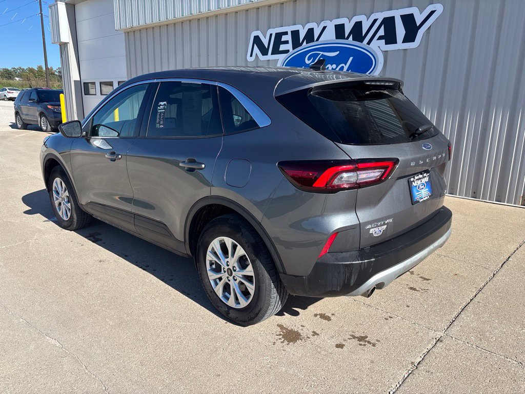Used 2024 Ford Escape Active AWD/4WD image 6