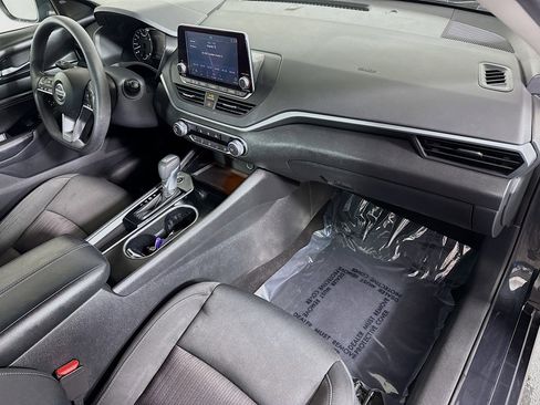 Used 2021 Nissan Altima 2.5 SV image 30