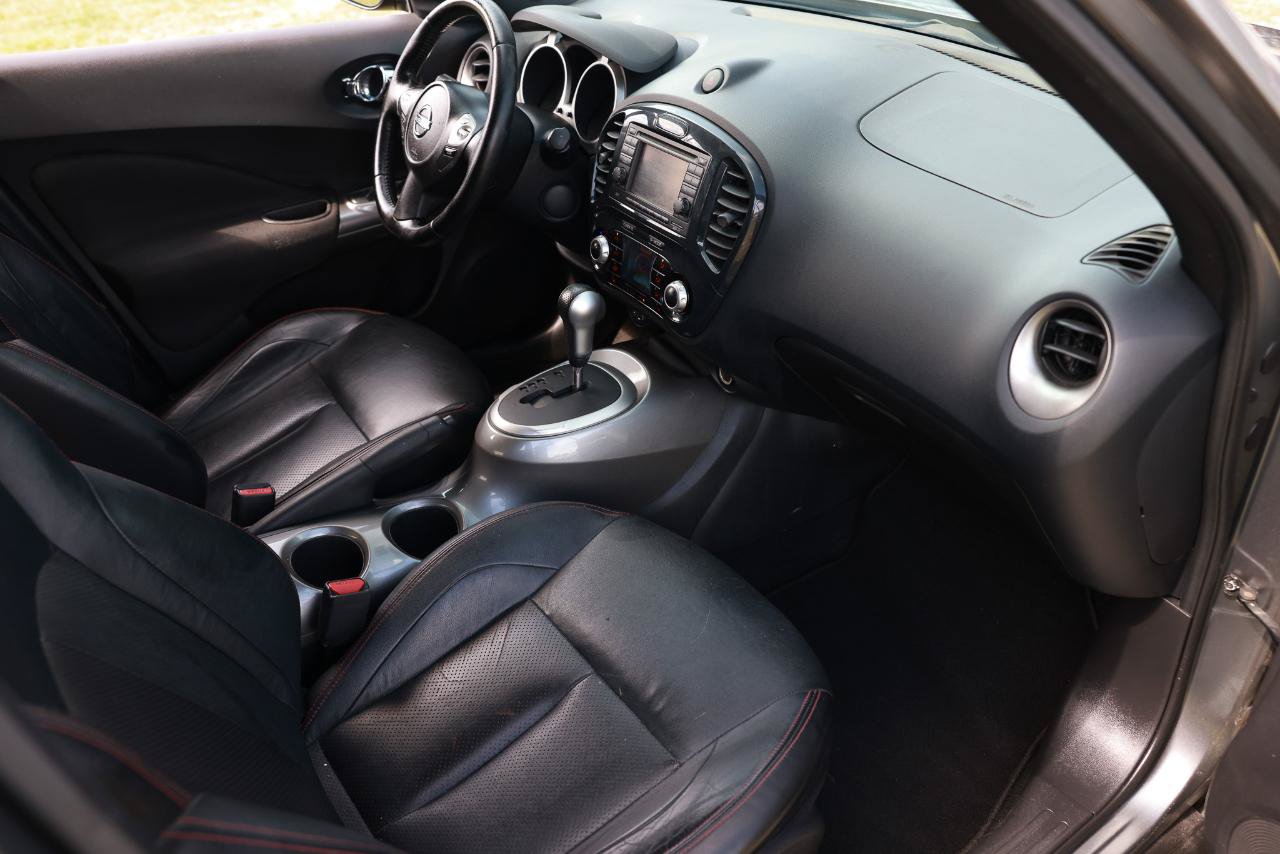 Used 2012 Nissan Juke SL FWD image 18