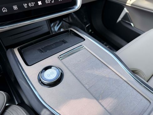 New 2026 Volvo EX90 Plus RWD image 25