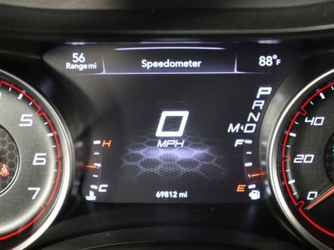 Used 2021 Dodge Charger SXT RWD image 37