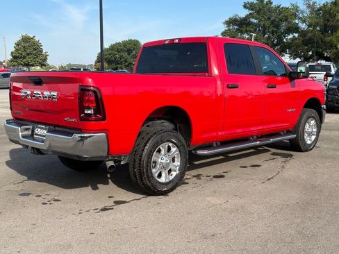 Used 2026 RAM 2500 Big Horn AWD/4WD image 8