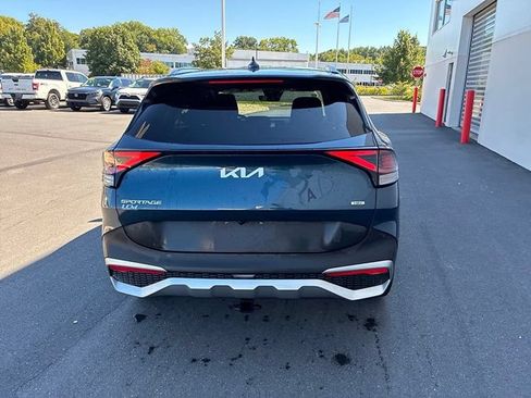 Used 2024 Kia Sportage EX AWD/4WD image 14