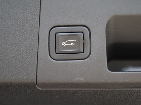 Used 2020 Cadillac XT4 Sport AWD/4WD image 19