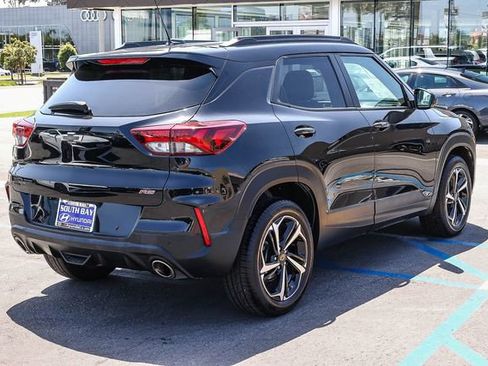Used 2021 Chevrolet TrailBlazer RS w/ Technology Package AWD/4WD image 6