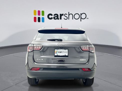 Used 2022 Jeep Compass Latitude AWD/4WD image 4